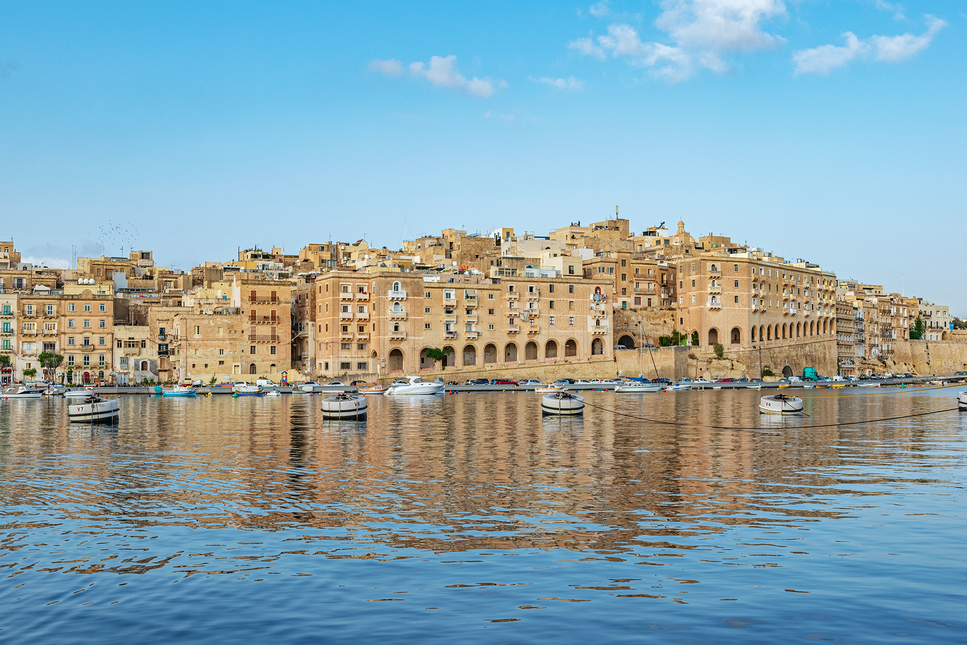 Valletta_von_der_Faehre